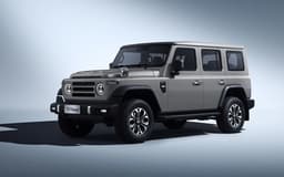 Хардкорный рамный внедорожник с 8-ступенчатым «автоматом», ведущий свою историю от советского ГАЗ-69: BAW 212 T01 с дизелем поступит в продажу в России к августу